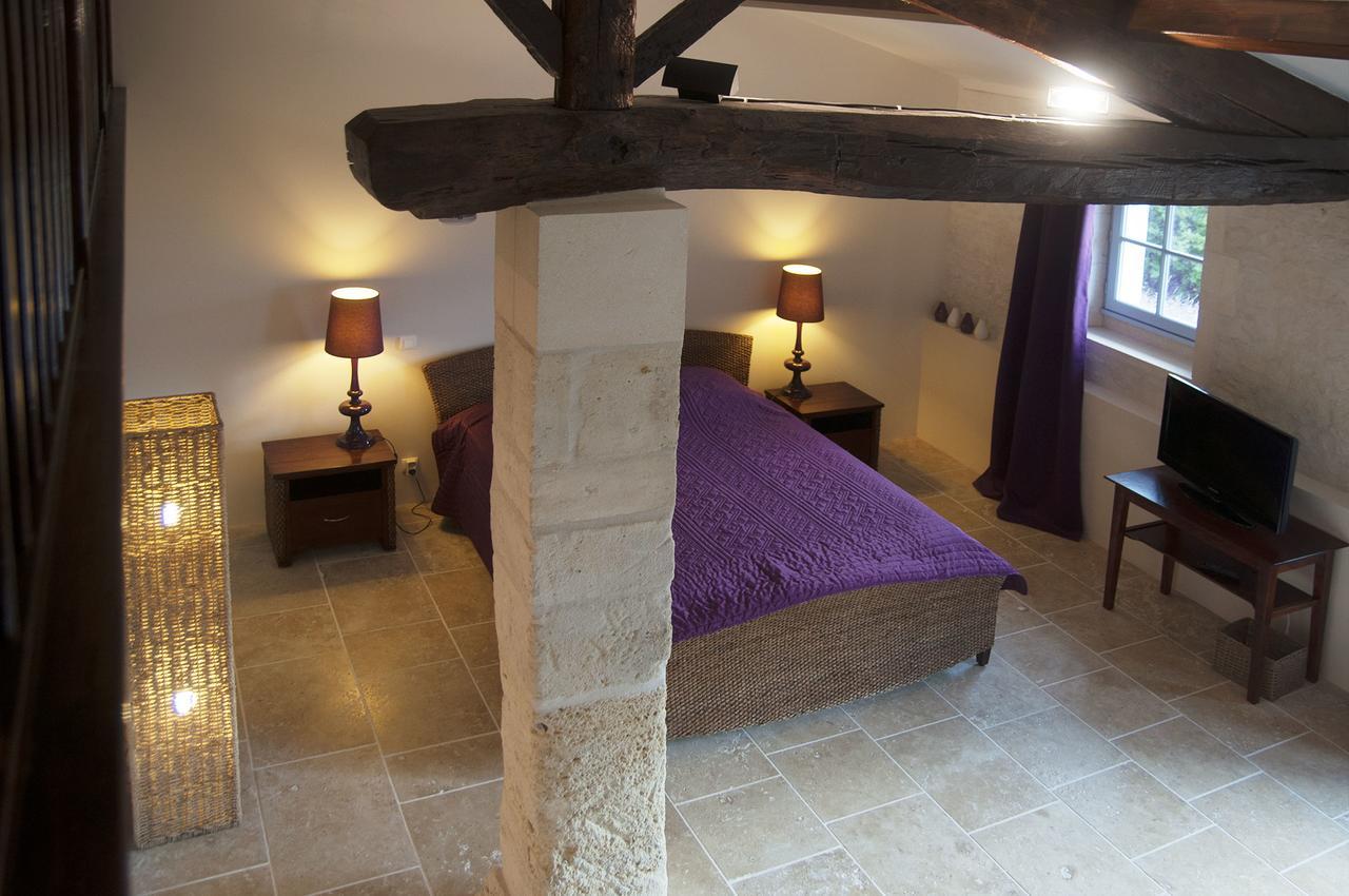 Chambre D'Hotes Clos Des Pierres Blanches Brie-sous-Archiac Εξωτερικό φωτογραφία
